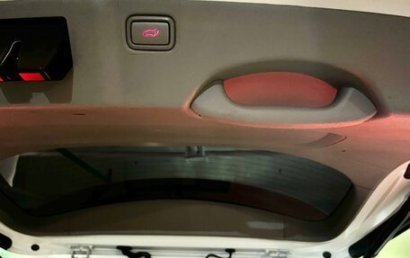 KIA Carnival III, 2019 год, 3 150 000 рублей, 20 фотография