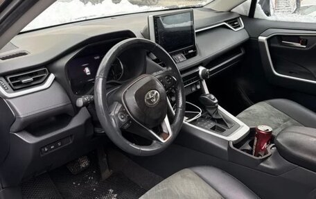 Toyota RAV4, 2022 год, 3 520 000 рублей, 13 фотография
