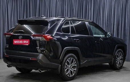 Toyota RAV4, 2021 год, 3 798 000 рублей, 5 фотография