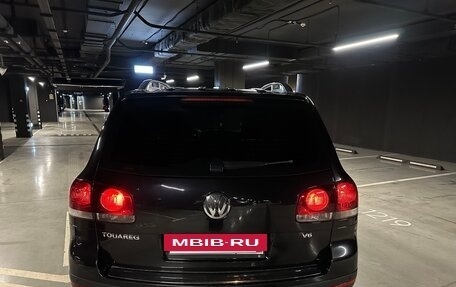 Volkswagen Touareg III, 2008 год, 999 000 рублей, 4 фотография