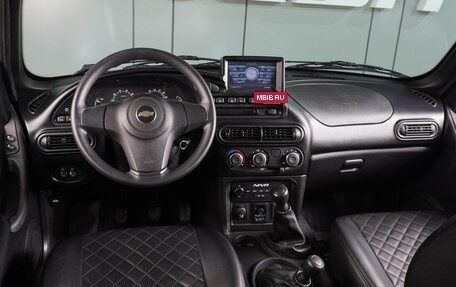 Chevrolet Niva I рестайлинг, 2019 год, 959 000 рублей, 6 фотография