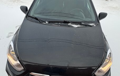 Hyundai Solaris II рестайлинг, 2011 год, 622 222 рублей, 8 фотография