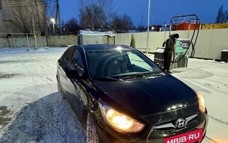 Hyundai Solaris II рестайлинг, 2011 год, 622 222 рублей, 2 фотография