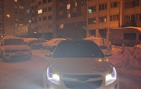 Chevrolet Cruze II, 2014 год, 950 000 рублей, 7 фотография