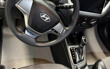 Hyundai Solaris II рестайлинг, 2018 год, 720 000 рублей, 21 фотография