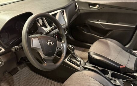 Hyundai Solaris II рестайлинг, 2018 год, 720 000 рублей, 25 фотография