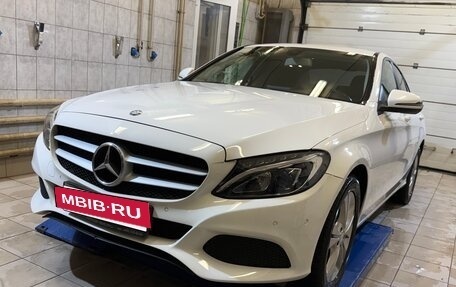 Mercedes-Benz C-Класс, 2017 год, 2 770 000 рублей, 3 фотография