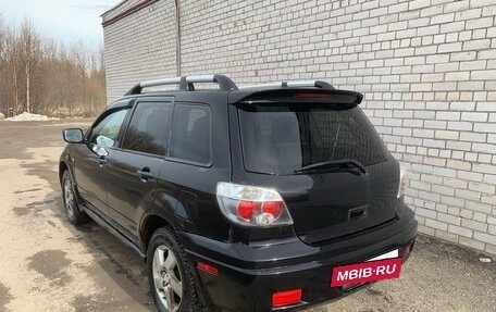 Mitsubishi Outlander III рестайлинг 3, 2003 год, 400 000 рублей, 7 фотография