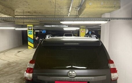 Toyota Land Cruiser Prado 150 рестайлинг 2, 2014 год, 3 800 000 рублей, 7 фотография