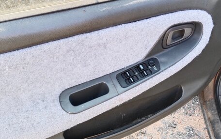 Daewoo Nexia I рестайлинг, 2004 год, 75 000 рублей, 13 фотография