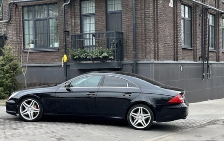 Mercedes-Benz CLS, 2005 год, 650 000 рублей, 1 фотография