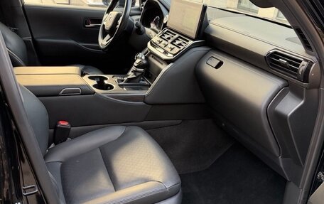 Toyota Land Cruiser, 2024 год, 13 900 000 рублей, 14 фотография