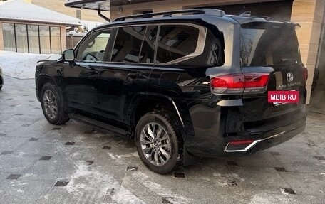 Toyota Land Cruiser, 2024 год, 13 900 000 рублей, 3 фотография