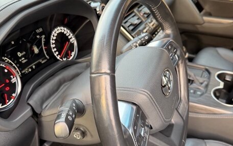 Toyota Land Cruiser, 2024 год, 13 900 000 рублей, 19 фотография