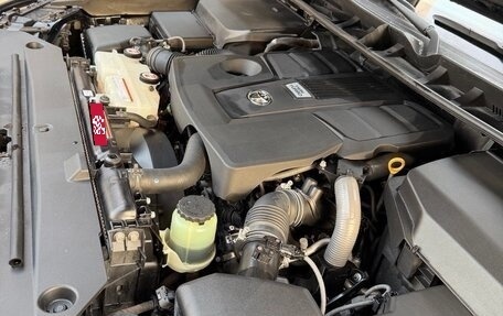 Toyota Land Cruiser, 2024 год, 13 900 000 рублей, 17 фотография