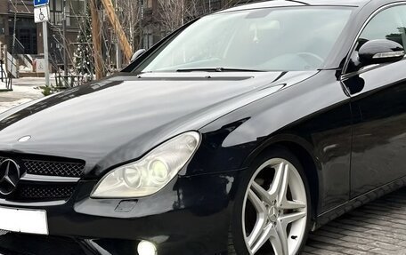 Mercedes-Benz CLS, 2005 год, 650 000 рублей, 17 фотография