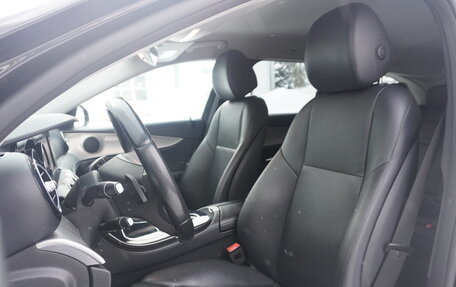 Mercedes-Benz E-Класс, 2018 год, 2 449 000 рублей, 4 фотография