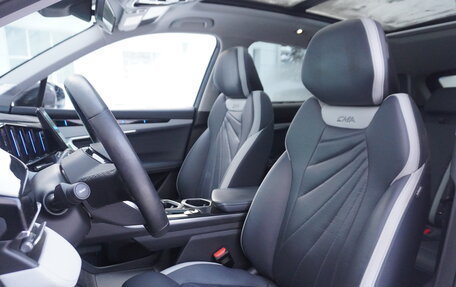 Geely Atlas, 2023 год, 2 899 000 рублей, 6 фотография