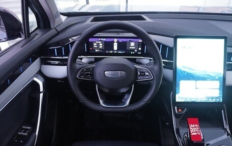 Geely Atlas, 2023 год, 2 899 000 рублей, 12 фотография