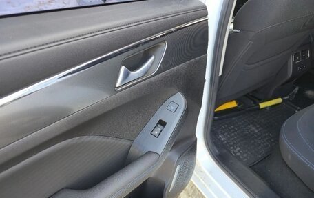 Haval Jolion, 2023 год, 1 950 000 рублей, 8 фотография