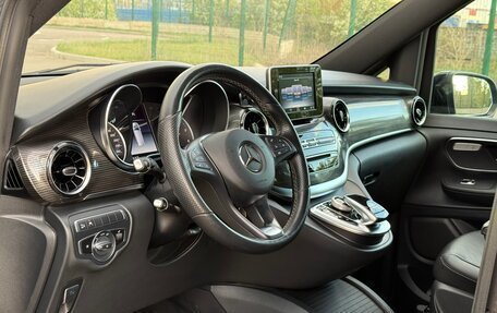 Mercedes-Benz V-Класс, 2019 год, 4 960 000 рублей, 19 фотография