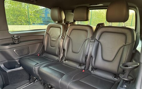 Mercedes-Benz V-Класс, 2019 год, 4 960 000 рублей, 30 фотография