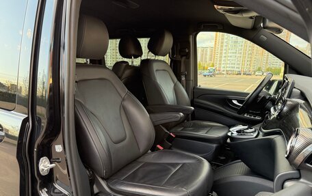 Mercedes-Benz V-Класс, 2019 год, 4 960 000 рублей, 22 фотография