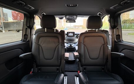 Mercedes-Benz V-Класс, 2019 год, 4 960 000 рублей, 32 фотография