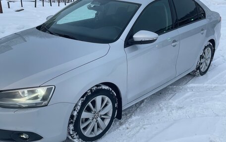 Volkswagen Jetta VI, 2012 год, 1 050 000 рублей, 3 фотография