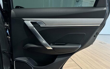 Geely Coolray I, 2022 год, 1 870 000 рублей, 30 фотография