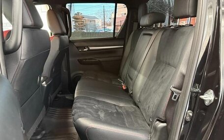 Toyota Hilux VIII, 2023 год, 3 950 002 рублей, 12 фотография