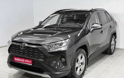 Toyota RAV4, 2021 год, 3 299 000 рублей, 1 фотография