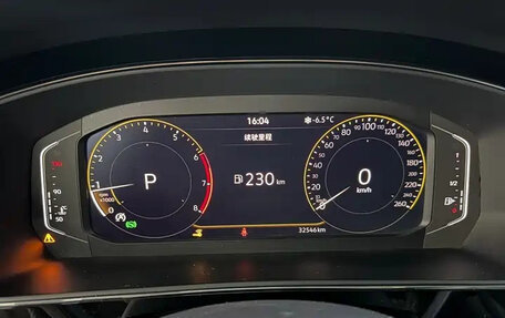 Volkswagen Passat B8 рестайлинг, 2022 год, 2 200 000 рублей, 11 фотография