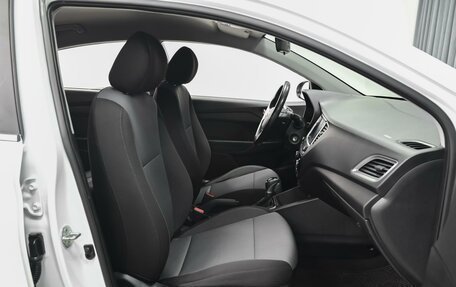 Hyundai Solaris II рестайлинг, 2019 год, 1 598 000 рублей, 8 фотография