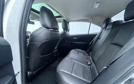 Toyota Corolla, 2021 год, 1 550 000 рублей, 10 фотография