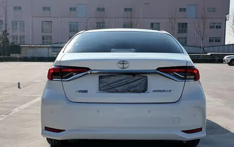 Toyota Corolla, 2022 год, 1 600 000 рублей, 5 фотография