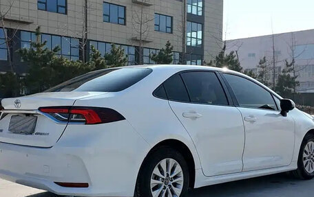 Toyota Corolla, 2022 год, 1 600 000 рублей, 4 фотография