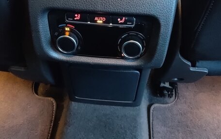 Volkswagen Sharan II, 2014 год, 1 450 000 рублей, 26 фотография