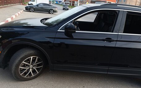 Volkswagen Tiguan II, 2019 год, 2 350 000 рублей, 15 фотография