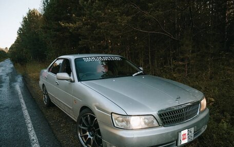 Nissan Laurel VIII, 2001 год, 570 000 рублей, 4 фотография