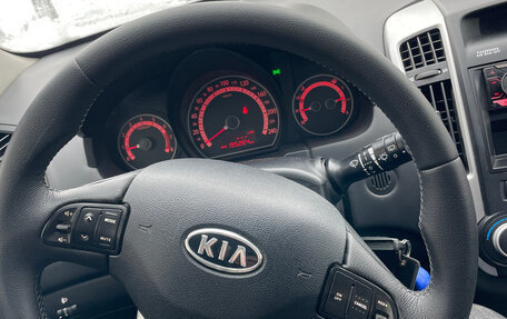 KIA cee'd I рестайлинг, 2011 год, 700 000 рублей, 4 фотография