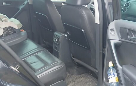 Volkswagen Tiguan I, 2010 год, 950 000 рублей, 9 фотография