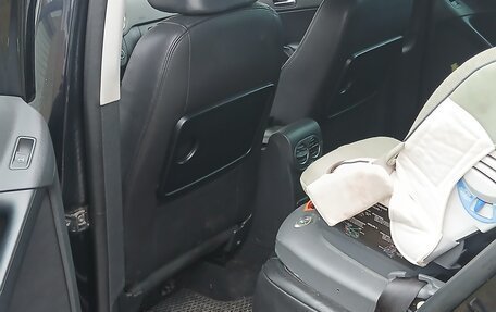 Volkswagen Tiguan I, 2010 год, 950 000 рублей, 10 фотография