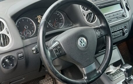 Volkswagen Tiguan I, 2010 год, 950 000 рублей, 11 фотография