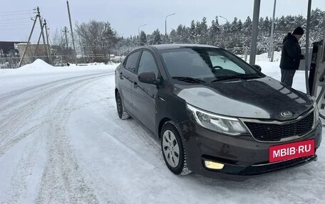 KIA Rio III рестайлинг, 2017 год, 699 000 рублей, 1 фотография