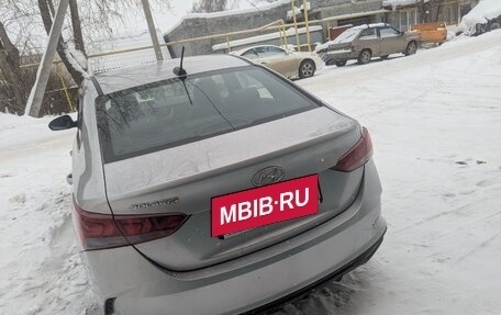 Hyundai Solaris II рестайлинг, 2020 год, 950 000 рублей, 6 фотография