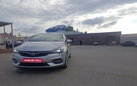 Opel Astra K, 2019 год, 1 470 000 рублей, 2 фотография