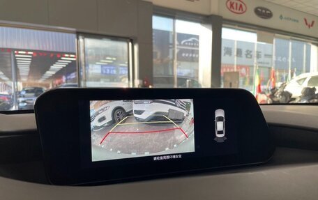 Mazda 3, 2022 год, 1 960 000 рублей, 15 фотография