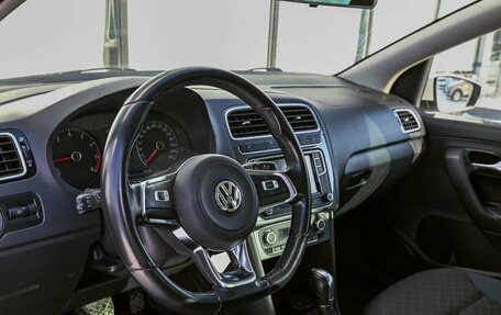 Volkswagen Polo VI (EU Market), 2019 год, 1 399 000 рублей, 10 фотография