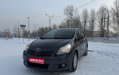 Toyota Verso I, 2012 год, 1 150 000 рублей, 1 фотография